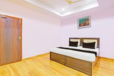 Super Hotel O Nandhi Inn