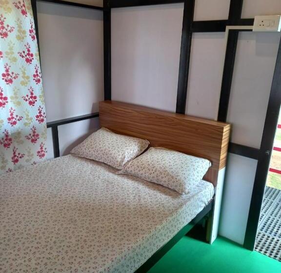펜션 Kayaltheeram Resort & Homestay