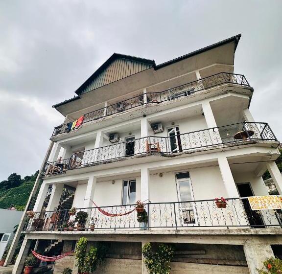 پانسیون Sunset Room 3 On The Third Floor