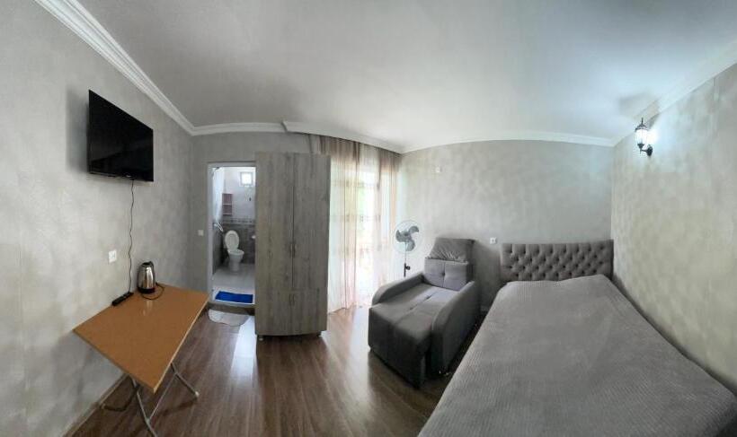 پانسیون Sunset Room 4 On The Third Floor