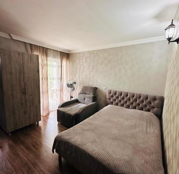 پانسیون Sunset Room 4 On The Third Floor