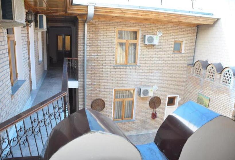 Hostel гостевой дом Barakat