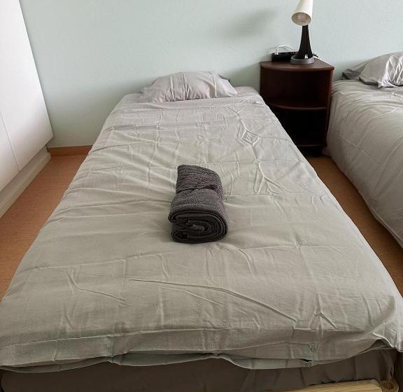 هاستل Lepopaikka Lokinpesä, Majoitus Ja Camping