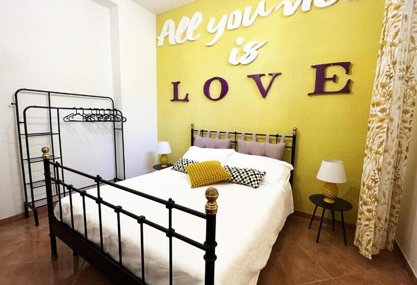 هتل Agriturismo Domus Tuscia