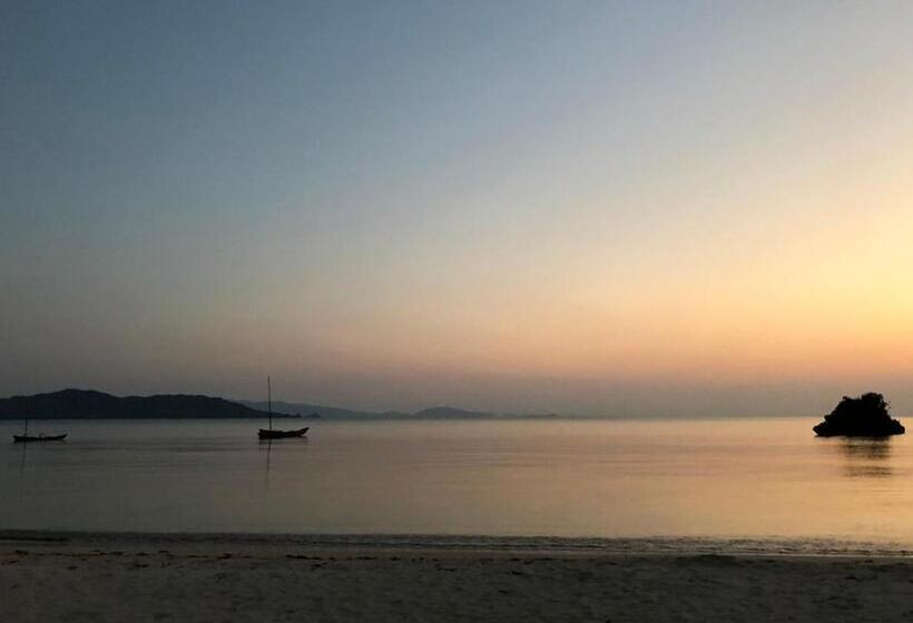 호텔 Pine Shima Resort Coral Fish Vacation Stay 37439v