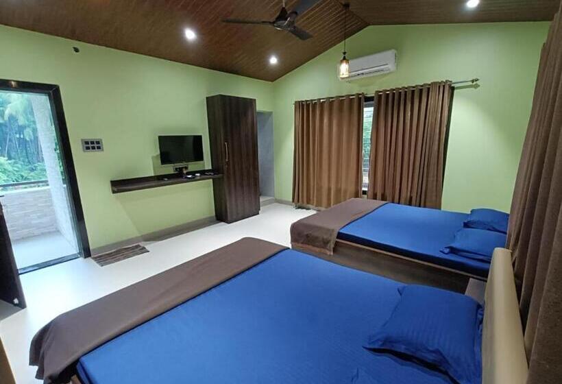 אתר נופש Chaitraban Cottage Alibaug