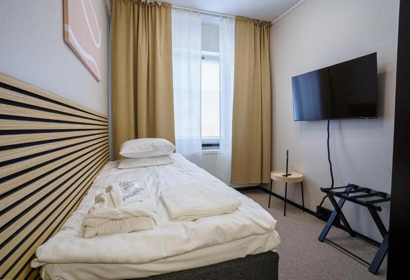 Sawohostel