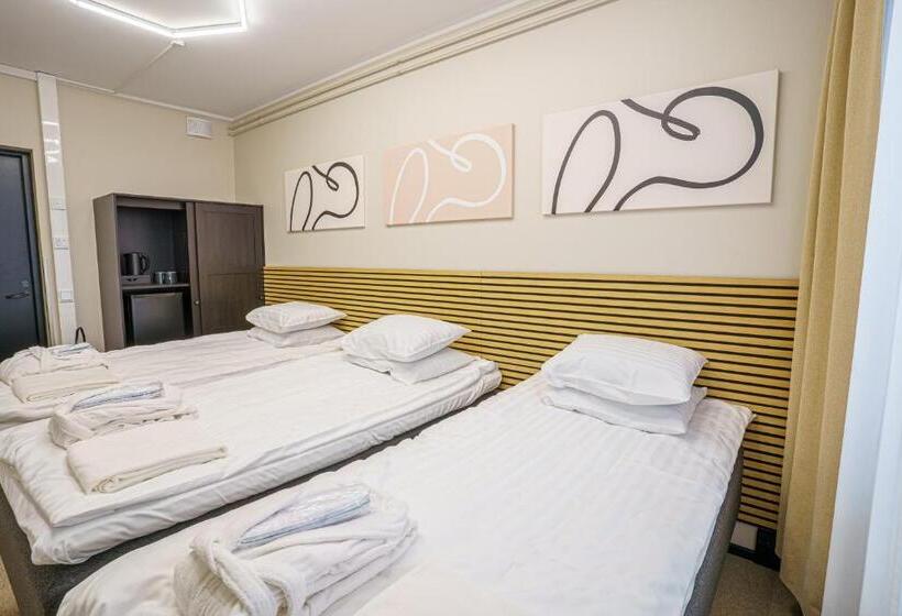 Sawohostel