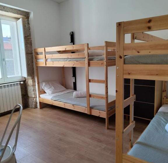 Urbe Sanchina   Hostel & Suites