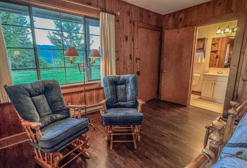 فندق صغير Hemlock Inn