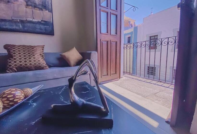 هتل Casa Sta Ines