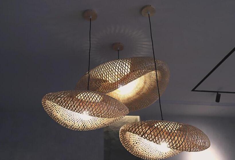 هتل Initial Tainan