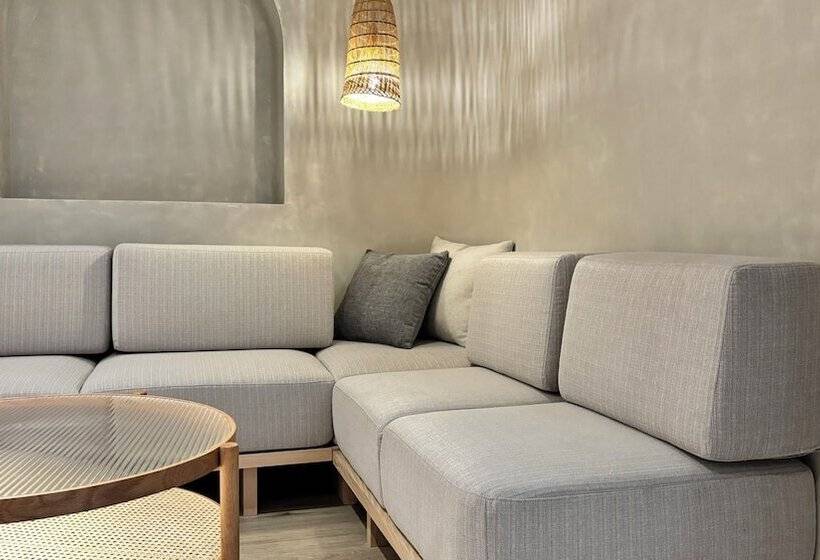 هتل Initial Tainan