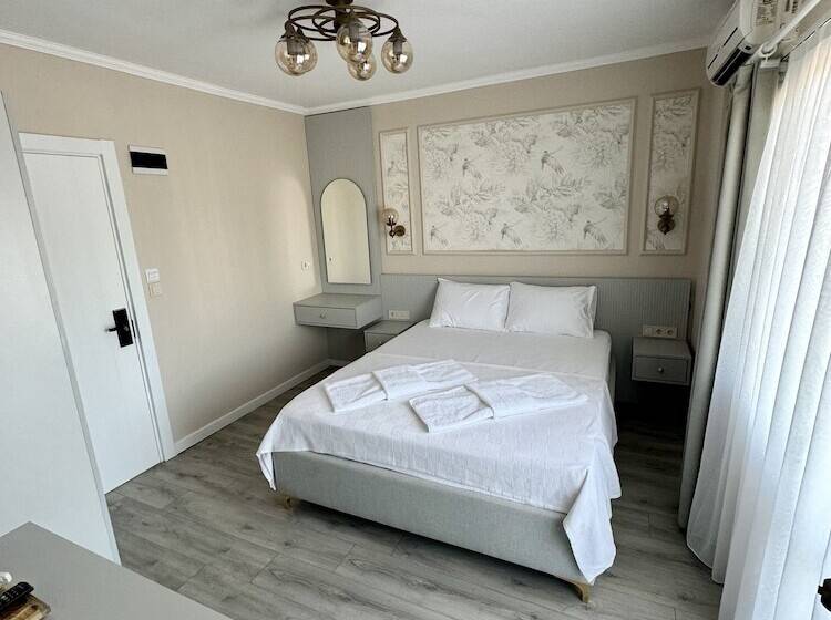 هتل La Berca Boutique