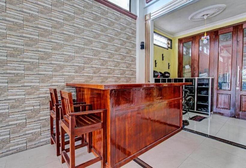 فندق Oyo 92294 Amole Homestay Syariah