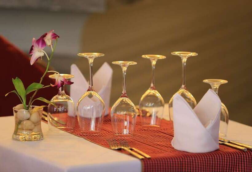 酒店 Popular Boutique