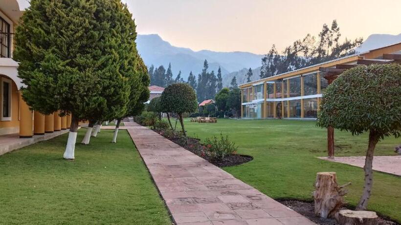 هتل Sesort Salquis