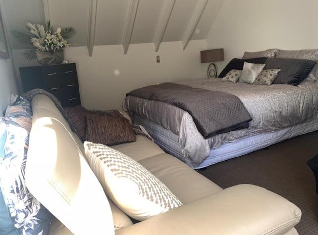 پانسیون Private Guest Wing   Durie Vale Lodge
