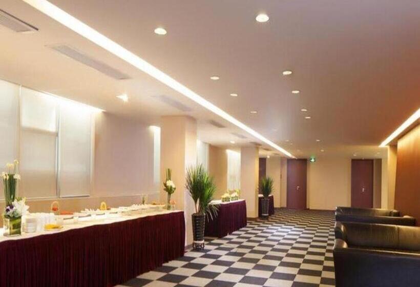 Catic Hotel  Adjacent Buliding