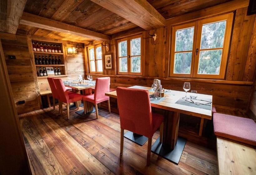 هتل Agriturismo Montana Fold
