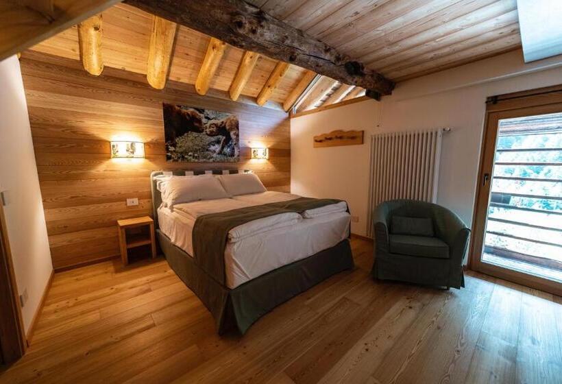 هتل Agriturismo Montana Fold