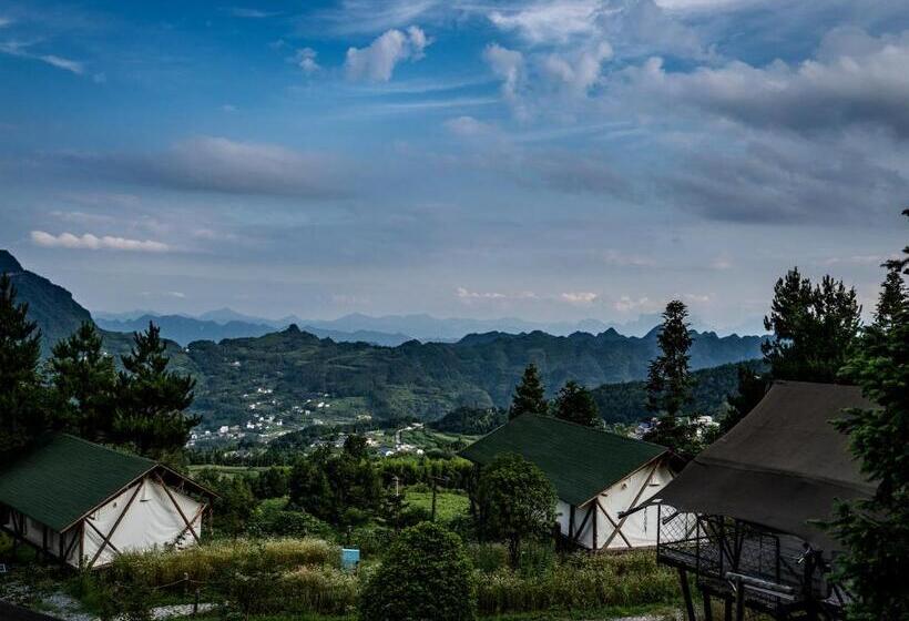 Отель Bzika Wonderland Retreat Zhangjiajie National Forest Park Store