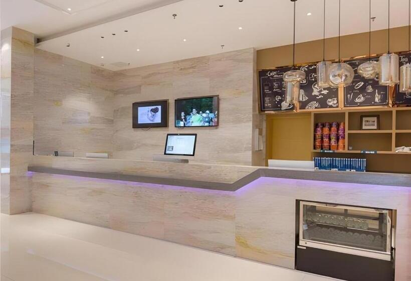 هتل City Comfort Inn Liuzhou High Speed Railway Station Entrance