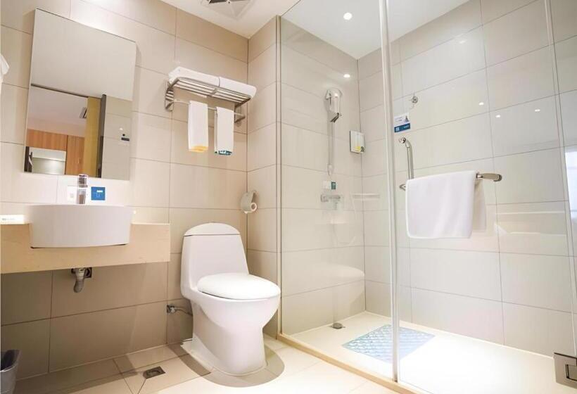 호텔 City Comfort Inn Wuhan East Lake Scenic Area Happy Valley