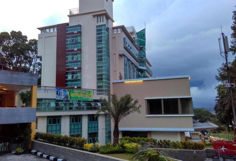 هتل Grand Royal Denai