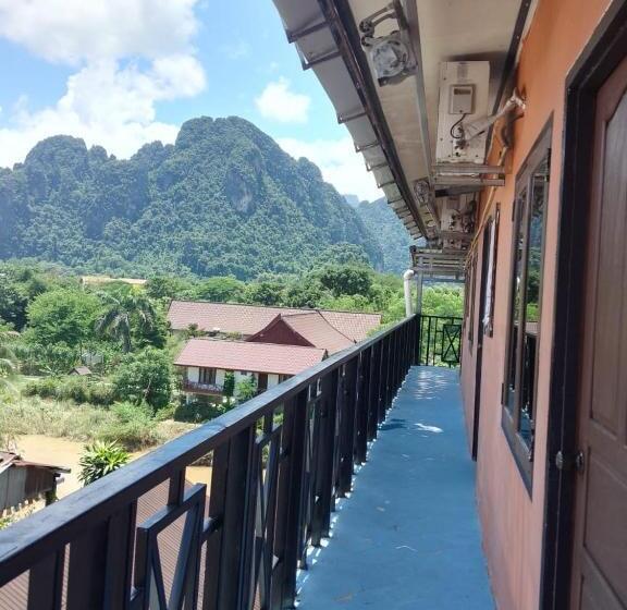 هتل Leng Saysana Guesthouse