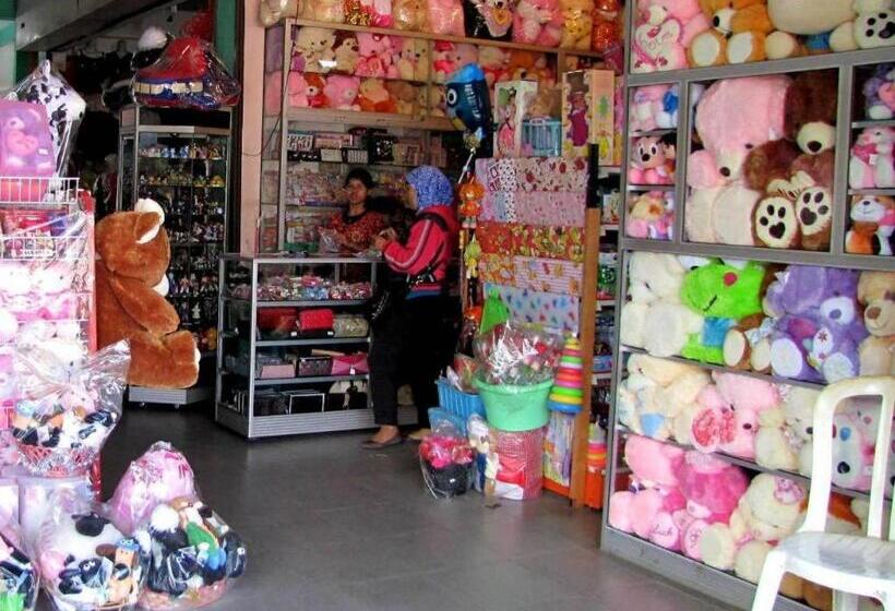 هتل Mitra