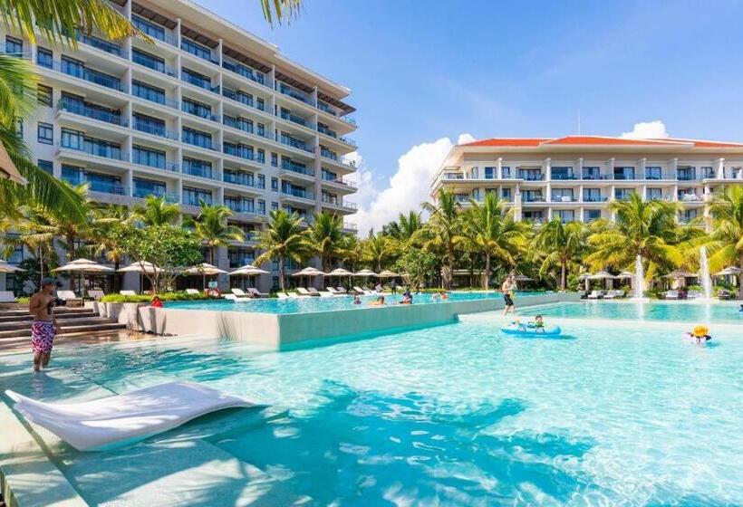 هتل Ocean Luxury Villas Danang