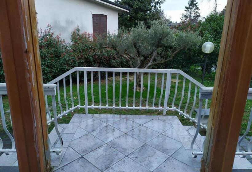 Villa Degli Ulivi
