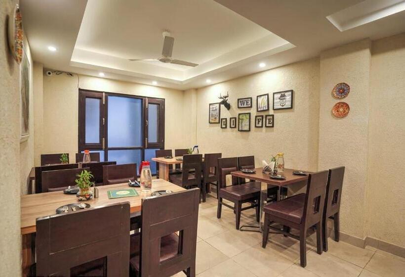 ホテル Hill View, Mussoorie   Near Mall Road Mussoorie
