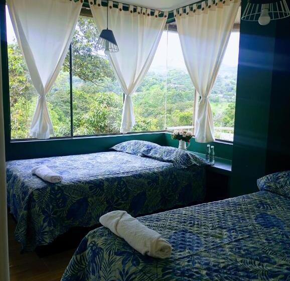 هتل Hostería Ruinas De Quinara