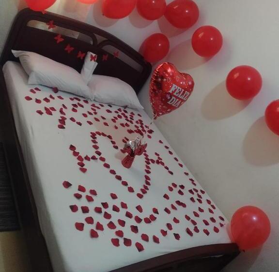 هتل Pacific Blue En Ladrilleros