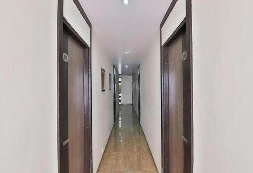 هتل Raajpath, Vadodara