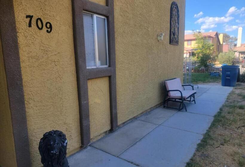 بنسيون Villa Juan # 1