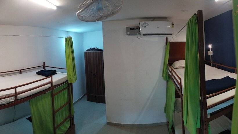 هاستل Jungle By Sturmfrei Morjim