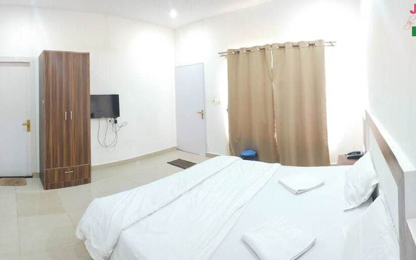 هاستل Jungle By Sturmfrei Morjim