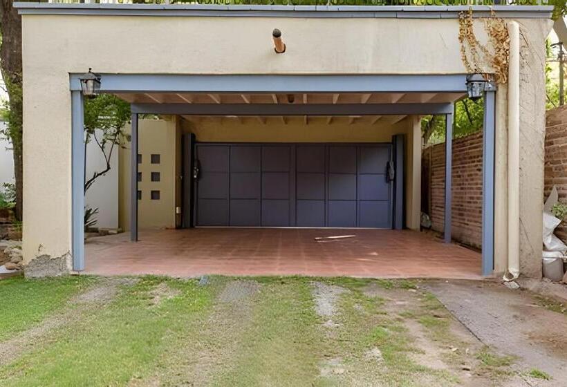 مبيت وإفطار Buen Viaje Mendoza