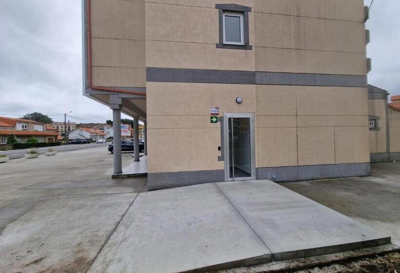 هتل Ola Apartamentos Finisterre