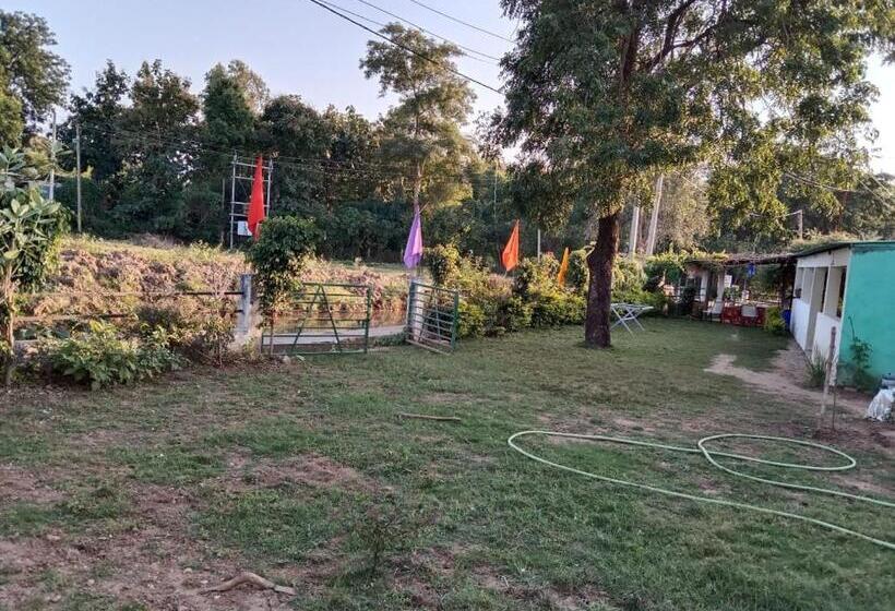 ホテル Shree Krishna Nature Stay