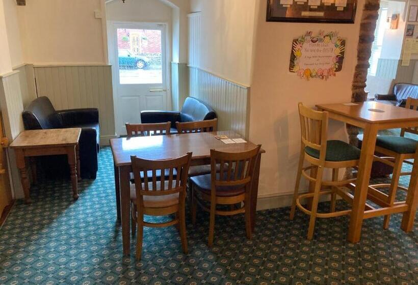 호텔 The Bell Inn