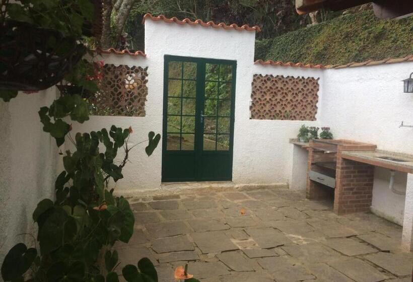 Общежитие Pousada Jardim Secreto