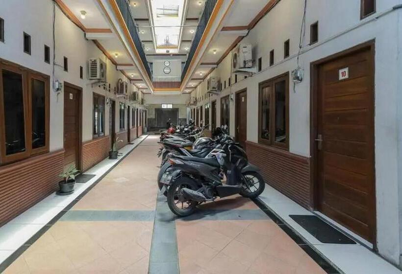 فندق Oyo 91292 Pondok Inap Shofwa 1