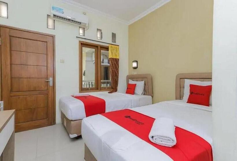 فندق Oyo 91292 Pondok Inap Shofwa 1