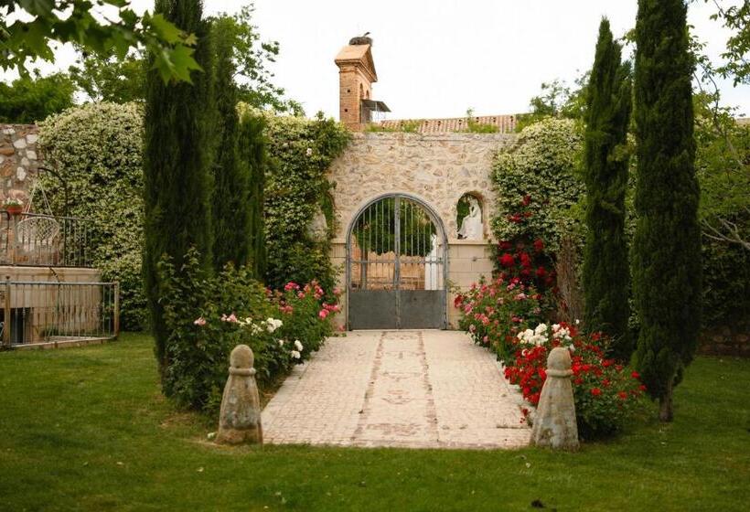 אתר נופש Palacio Arudecas