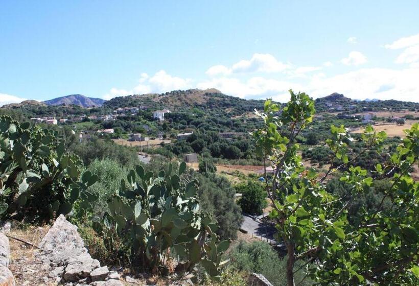 مبيت وإفطار Rocca Del Vento