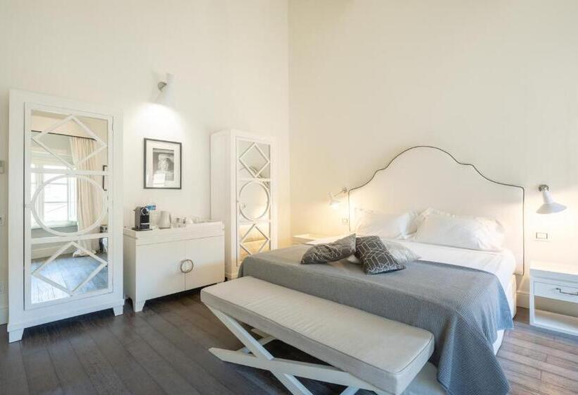 مبيت وإفطار Suite In Dimora Storica   Empoli Centro   Hall 5 Stelle